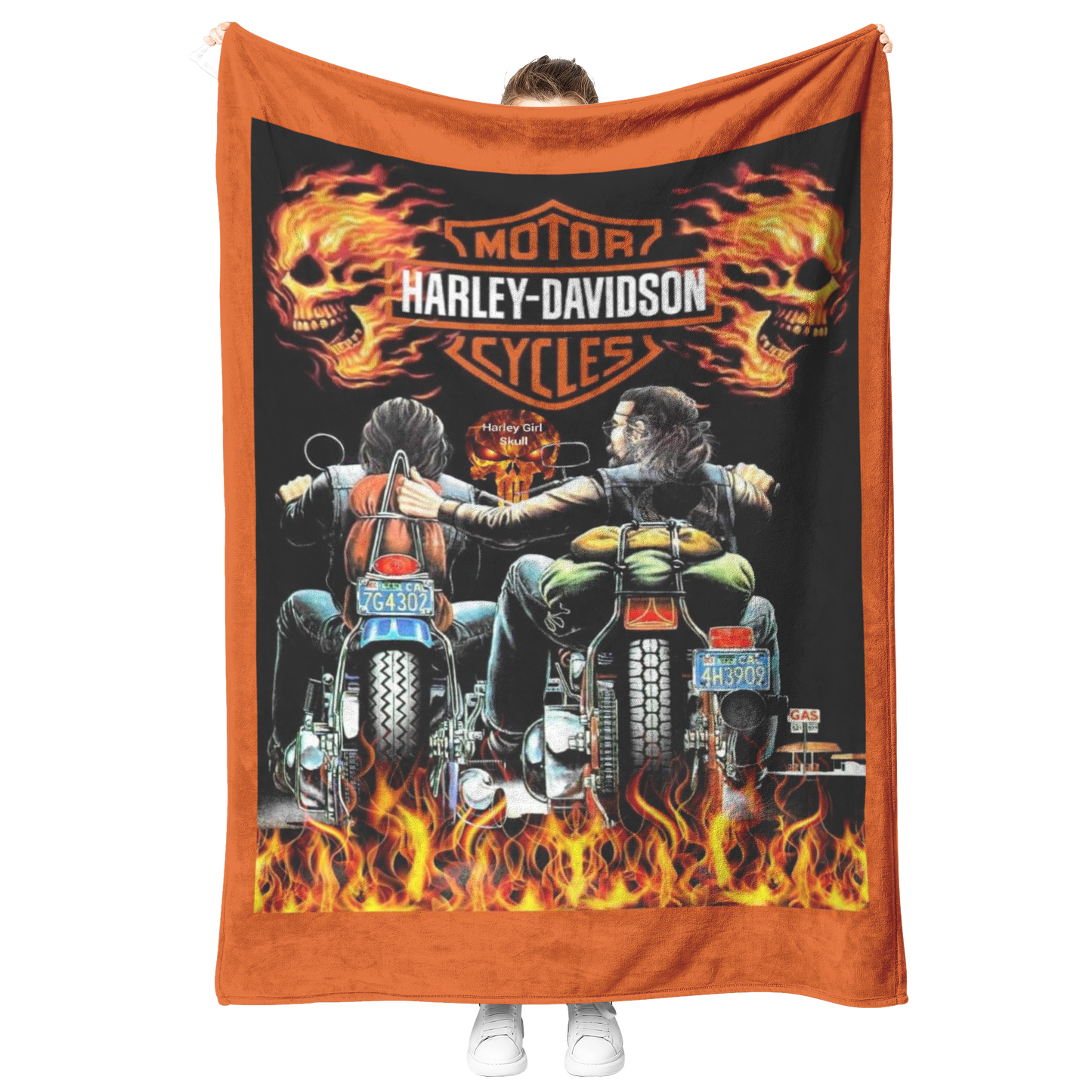 Harley_Davidson_Girl_Skull_Blanket_Gift__V_Blanket_Model_Mockup.png