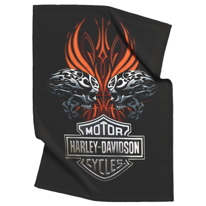 Flaming_Tribal_Skull_Harley_Davidson_Bla_V_Blanket_Top_Bottom_Folds_Mockup.png_15420900