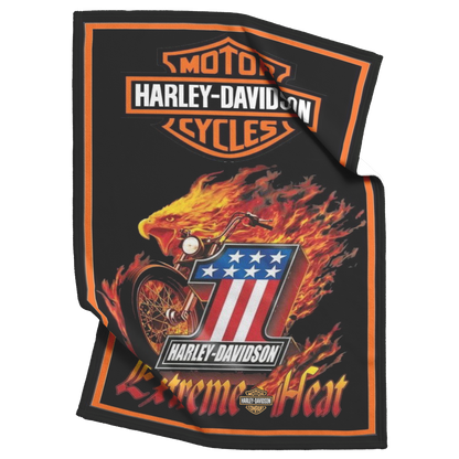 Harley_Davidson_Extreme_Heat_Blanket_Gif_V_Blanket_Top_Bottom_Folds_Mockup.png