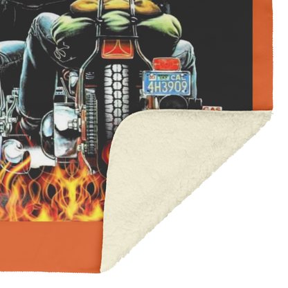 Harley_Davidson_Girl_Skull_Blanket_Gift__V_Blanket_Sherpa_Mockup.png