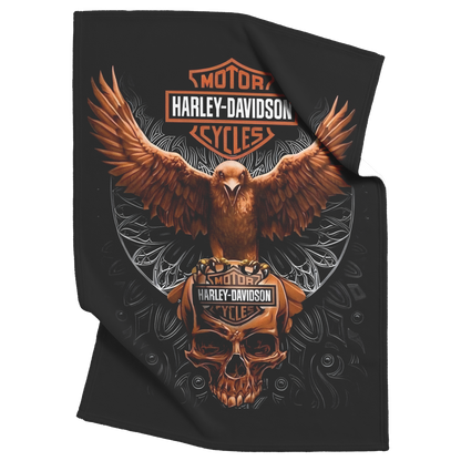 Harley_Davidson_Majestic_Eagle_Winged_Fl_V_Blanket_Top_Bottom_Folds_Mockup.png_15666749