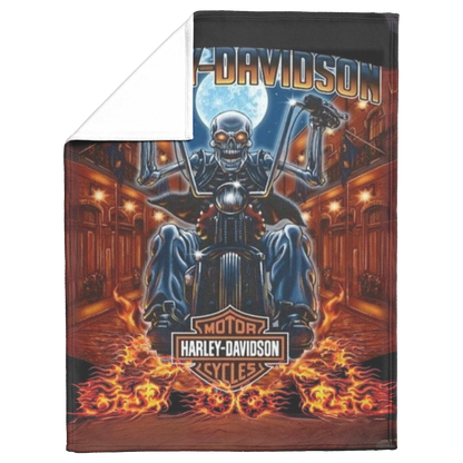 Harley_Davidson_Rustic_Skull_Velveteen_P_V_Blanket_Fold_Mockup.png