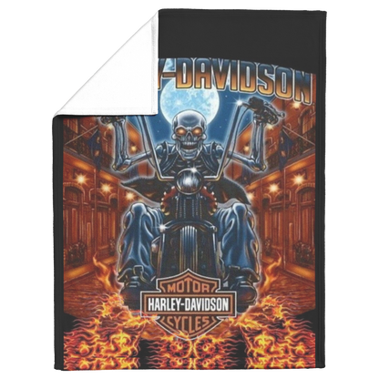 Harley_Davidson_Rustic_Skull_Velveteen_P_V_Blanket_Fold_Mockup.png_15430276