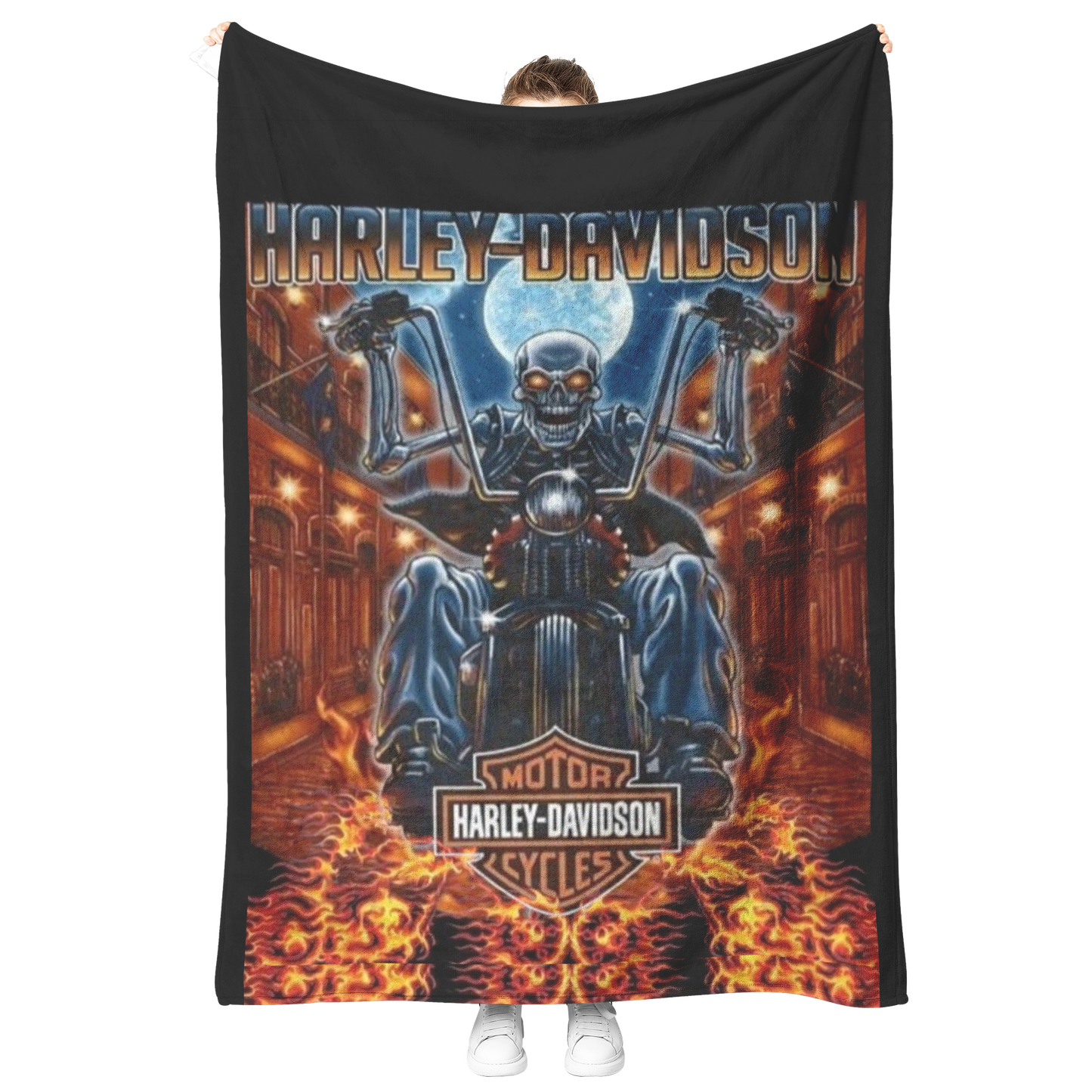 Harley_Davidson_Rustic_Skull_Velveteen_P_V_Blanket_Model_Mockup.png_15430277