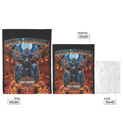 Harley_Davidson_Rustic_Skull_Velveteen_P_V_Blanket_Size_Options_Mockup.png_15430279