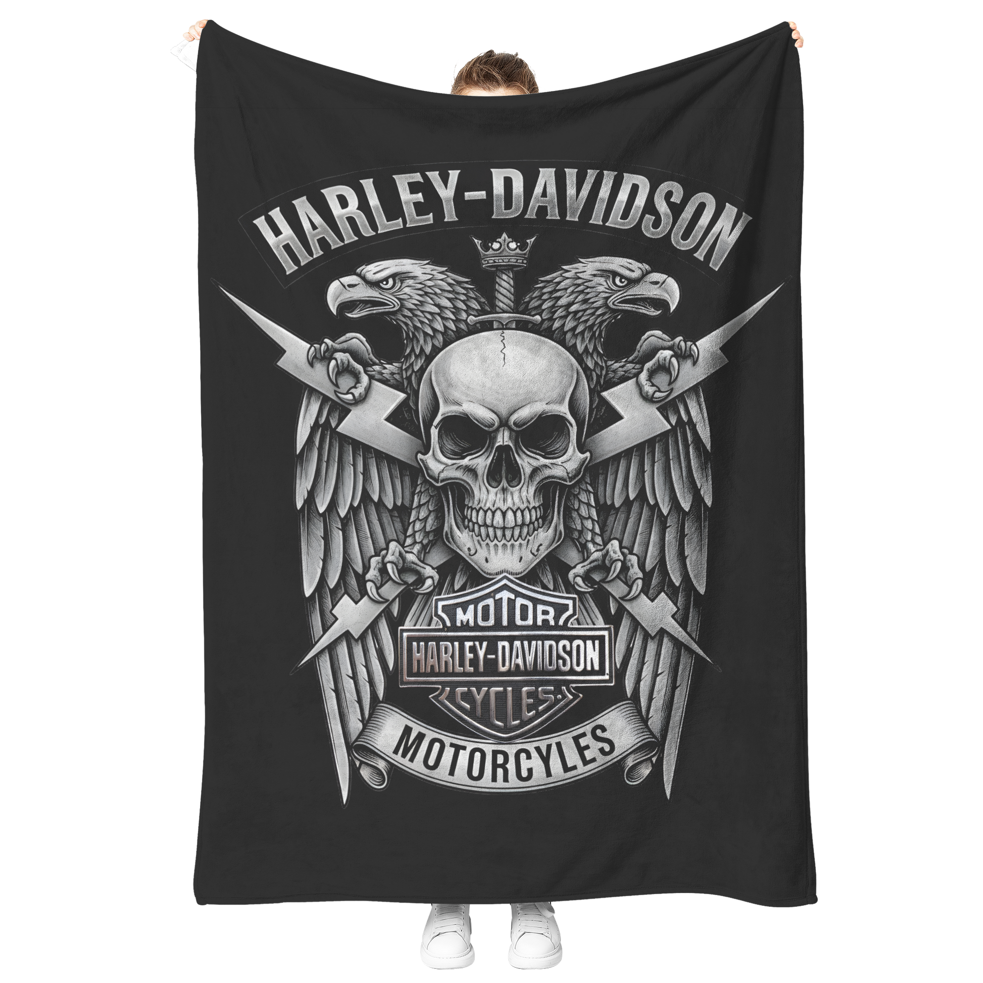 Harley_Davidson_Unleash_the_Legend_Soft__V_Blanket_Model_Mockup.png_15309085