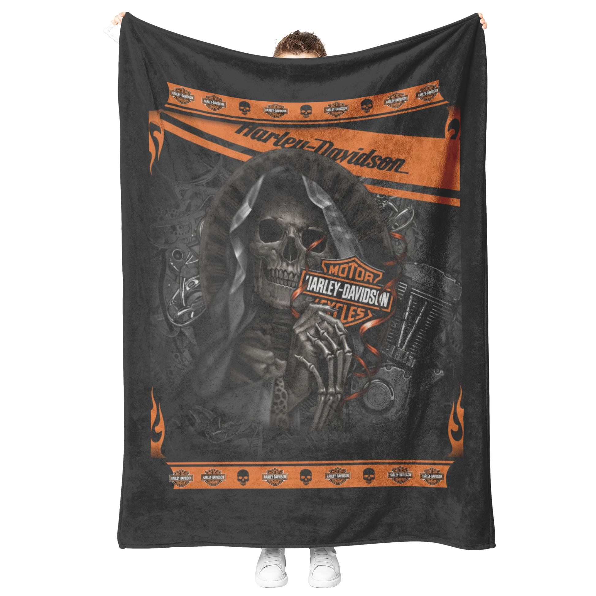 Reapers_Ride_Harley_Davidson_Velveteen__V_Blanket_Model_Mockup.png_15339180